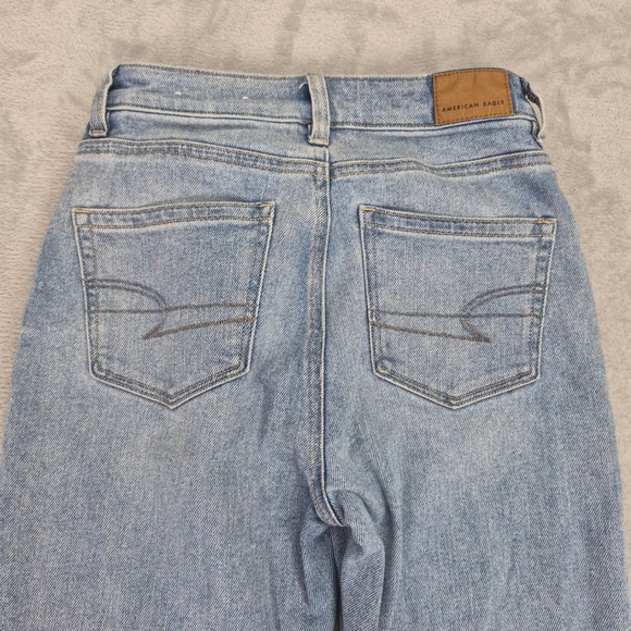 000 Short American Eagle Mom Straight Jeans Light Wash High Denim Women Petite - Picture 5 of 12